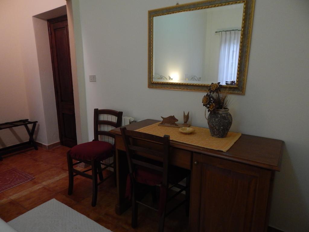 Hotel Il Platano Ottana Δωμάτιο φωτογραφία